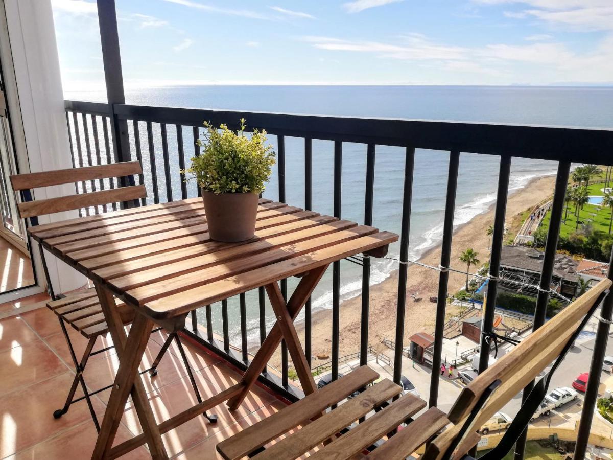 Apartamento MAR AZUL, primera línea de playa Sitio de Calahonda Exterior foto