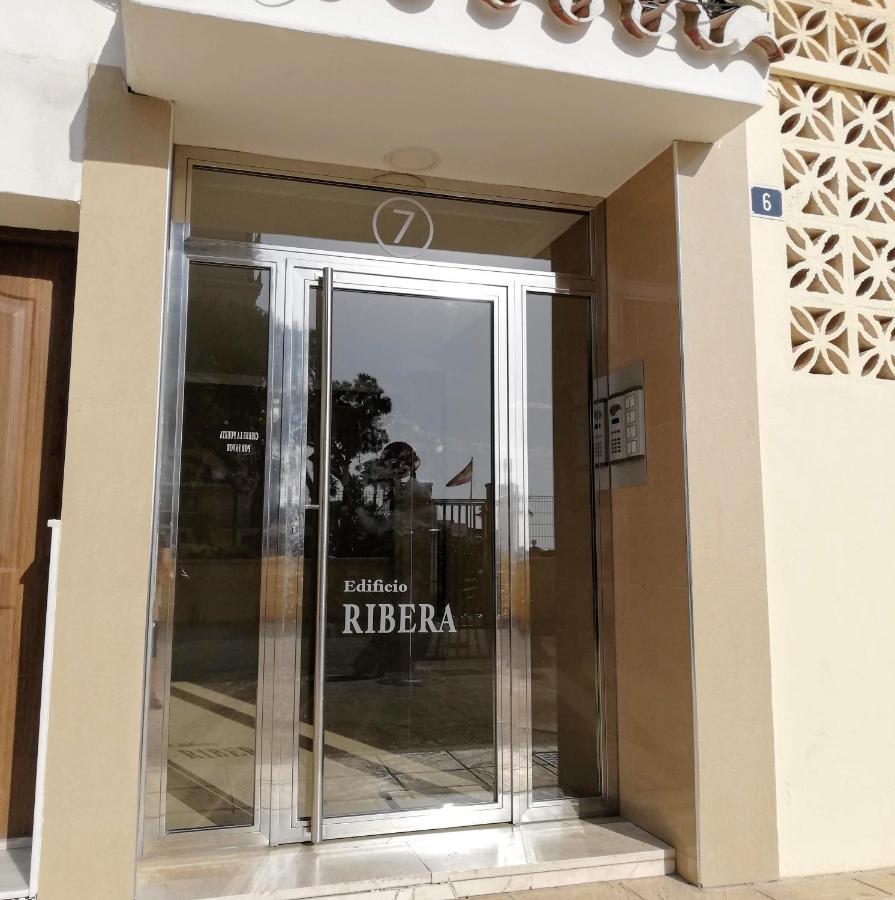 Apartamento MAR AZUL, primera línea de playa Sitio de Calahonda Exterior foto